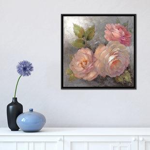 KELLY CLARKSON HOME Krista " Roses On Gray II " by Peter McGowan