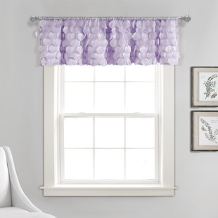 LUSH DECOR Gigi Scalloped Window Valance