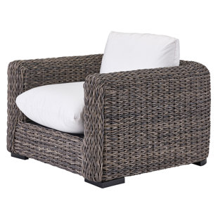 COASTAL LIVING™ BY UNIVERSAL FURNITURE Montauk Patio Lounge Chair with Canvas Cushions