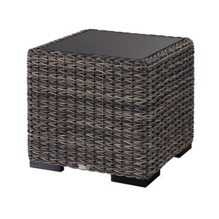 COASTAL LIVING™ BY UNIVERSAL FURNITURE Montauk Concrete Outdoor Side Table