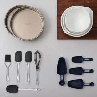 GLAD™ Glad 14 Piece Non-Stick Cake Kit in Grey and White