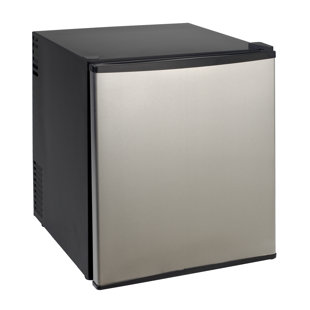 AVANTI PRODUCTS Avanti 1.7 cu. ft. Superconductor All Refrigerator