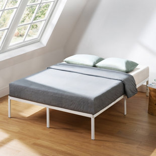 ALWYN HOME Messancy 14" Steel Platform Bed