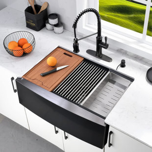 SOUEEUM 33'' L Farmhouse / Apron Single Bowl Stainless Steel Kitchen Sink