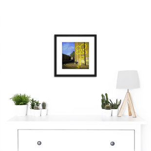EBERN DESIGNS Yellow Lines Flower Painter Street by Banksy - Single Picture Frame Painting