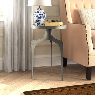 WADE LOGAN® Tray Top 3 Legs End Table
