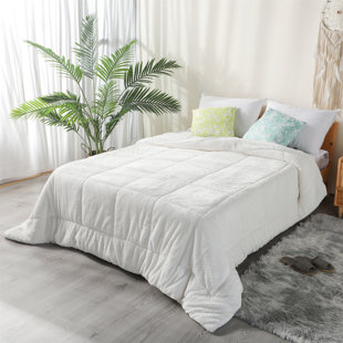 DOMDEC Luxury Flannel Fleece Comforter Plush Sherpa Back - Machine Washable Bedding Blanket Textured