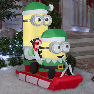 GEMMY INDUSTRIES Minionson Sled-Scene-Universal Inflatable