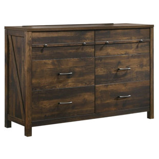 CROSSROADS FURNITURE 8100 RUSTIC OAK:Dresser