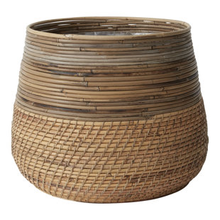 BAY ISLE HOME™ Adasyn Handmade Cachepot