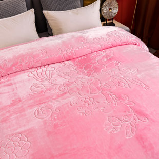 SHUBOZEMAN WHOLESALE & RETAIL LLC Waffle Blanket