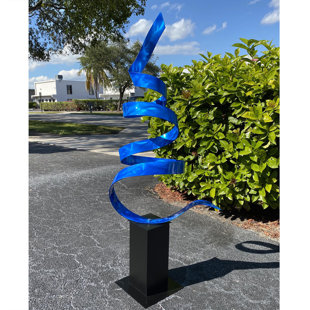 STATEMENTS2000 Compass Metal Garden Statue