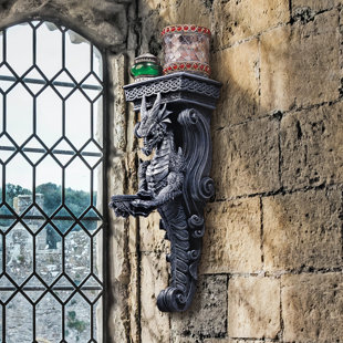 DESIGN TOSCANO Dragons of Darkmoor Castle Wall Sculpture