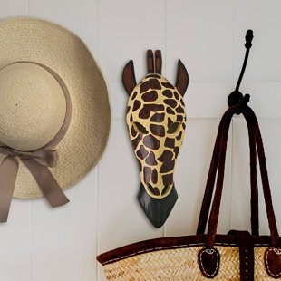 DESIGN TOSCANO Tribal-Style Giraffe Mask Wall Sculpture