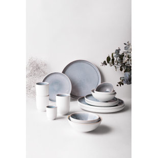 Sola Switzerland Gaya Porcelain China Dinnerware - Set of 16