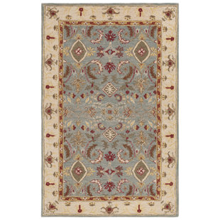 SAFAVIEH Rug