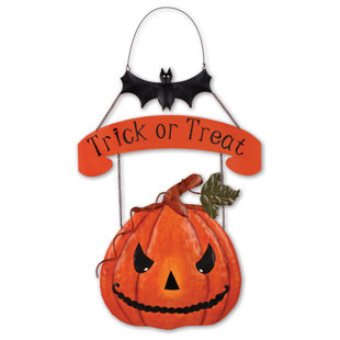 SUNSET VISTA DESIGNS CO. Trick or Treat Welcome Sign Lawn Art