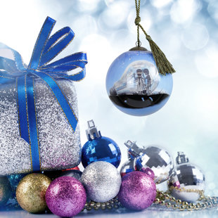 LA PASTICHE Glass Vintage Ball Ornament (Set of 3)
