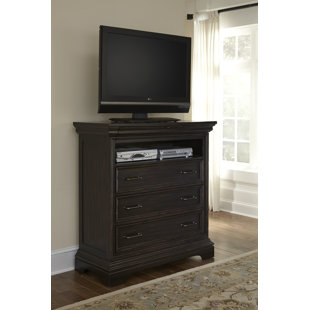 PULASKI FURNITURE Caldwell 4 Drawer Chest