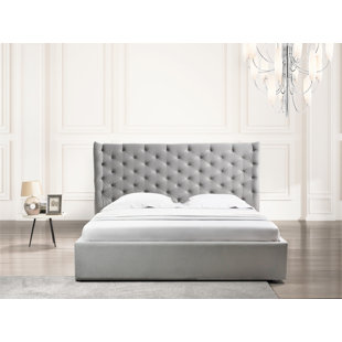 CASABIANCA FURNITURE King Tufted Upholstered Storage Platform Bed
