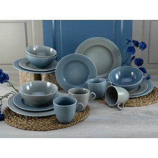 CREATABLE 16 Piece Porcelain China Dinnerware Set - Service for 4