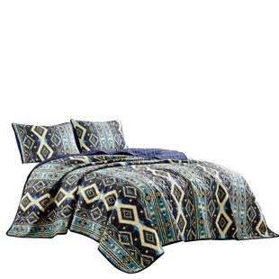 ESCA Irish Chain Coverlet Set