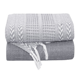 COZYHOMESCOLLECTION Woven Throw Blanket (Set of 2)