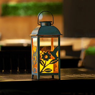 STEADY DOGGIE 14.2'' Solar Powered Outdoor Lantern