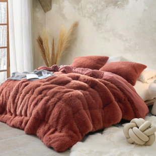 BYOURBED Messy Hair Day Coma Inducer Faux Fur Oversized Comforter