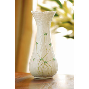 BELLEEK GROUP Handmade Table Vase