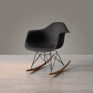 ISABELLE & MAX™ Damos Kids Chair