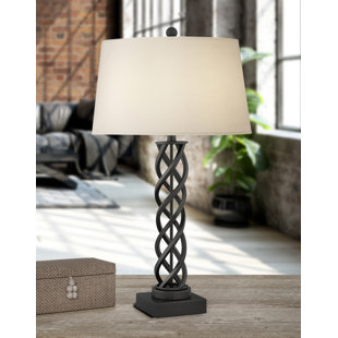 MEDALLION LIGHTING Taranto Metal Table Lamp