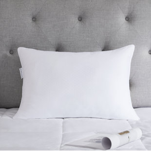 STEARNS & FOSTER Down Alternative Medium Cooling Pillow