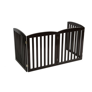 TUCKER MURPHY PET™ Thelonius Wood Free Standing Pet Gate