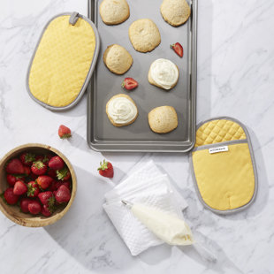 KITCHENAID® KitchenAid Asteroid Solid Diamond Potholder (Set of 2)