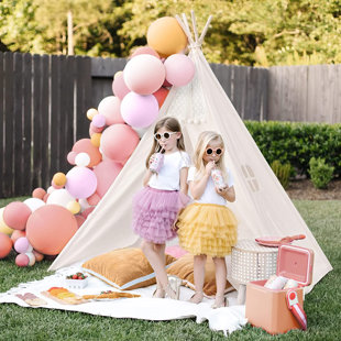 CG INTERNATIONAL TRADING 47'' W x 47'' D Indoor / Outdoor Cotton Triangular Play Tent
