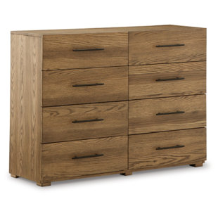 MILLWOOD PINES Edmead 8 - Drawer Dresser