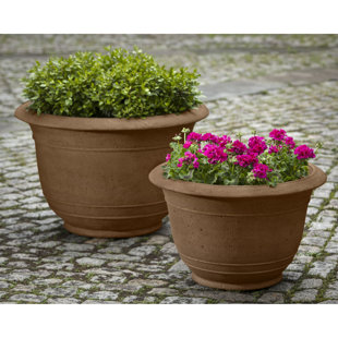 CAMPANIA INTERNATIONAL Padova Handmade Pot Planter