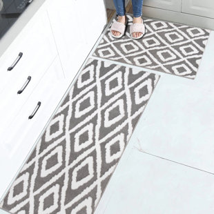 FOUNDRY SELECT Sofihas Kitchen Mat 2 piece Non Slip Washable Set