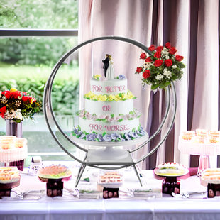 LOMANA Iron Bridal Garter