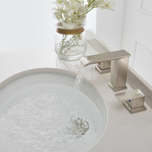 VIBRANTBATH Widespread 2-handle Bathroom Faucet with Drain Assembly