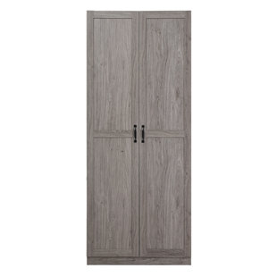 LATITUDE RUN® Hopkins Armoire