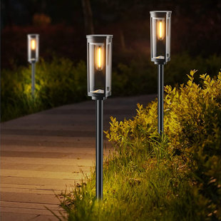 CG INTERNATIONAL TRADING Solar Powered Integrated LED Pathway Light Pack