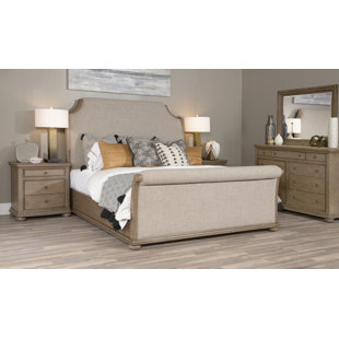 LEGACY CLASSIC FURNITURE Camden Heights Upholstered Slat Bed