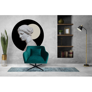 HAPPY BAROK Mr. T Swivel Armchair