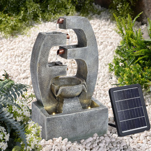 LOFTDESIGNS Solarbetriebener Brunnen Lucchesi aus Kunstharz mit Licht