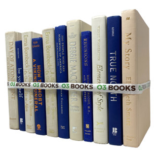 O3 BOOKS Graceful Glamour Decorative Books Violet and Crème