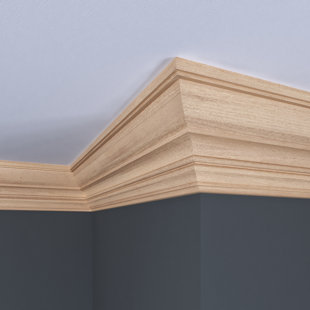 ORNAMENTAL MOULDINGS 4.5'' H x 96'' W x 0.5'' D Wood Crown