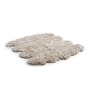 BOWRON SHEEPSKIN Solid Colour Machine Woven Sheepskin Beige Area Rug