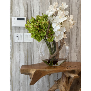 CFA DESIGN GROUP Arrangement in Vase